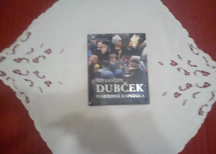 Premier 13 Jesen Vo Vysokych Tatrach ホームステイ